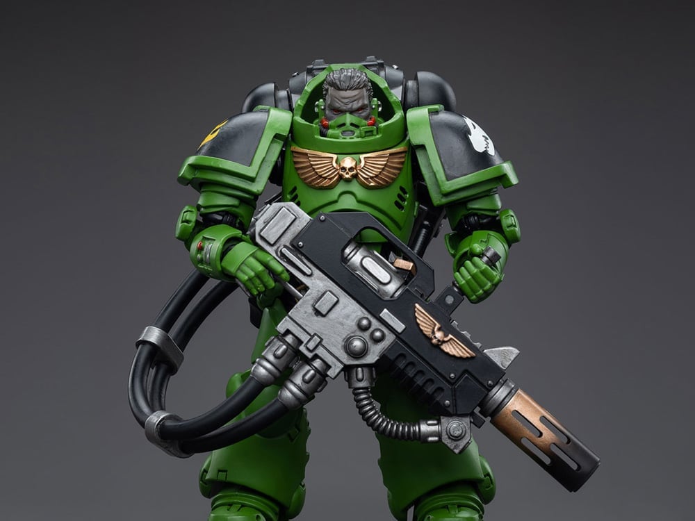 Warhammer 40K Salamanders Eradicators Brother T'Kren 1/18 Scale Action Figure Gallery Image 1