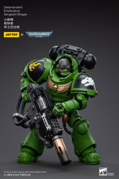 Warhammer 40K Salamanders Eradicators Sergeant Bragar 1/18 Scale Action Figure Gallery Image 5
