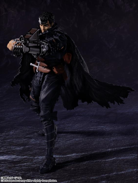 Berserk S.H.Figuarts Guts (Berserker Armor) Action Figure Gallery Image 9