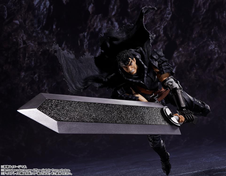 Berserk S.H.Figuarts Guts (Berserker Armor) Action Figure Gallery Image 7
