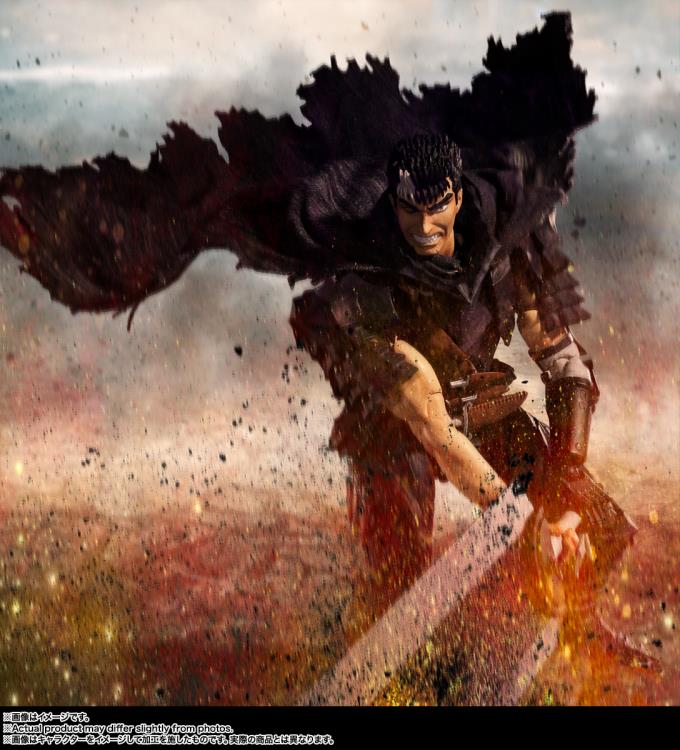 Berserk S.H.Figuarts Guts (Berserker Armor) Action Figure Gallery Image 12