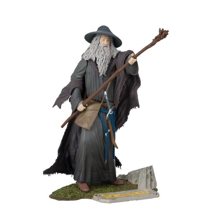 The Lord of the Rings: The Fellowship of the Ring Movie Maniacs Gandalf the Grey 6" Limited Edition Figure Gallery Image 4
