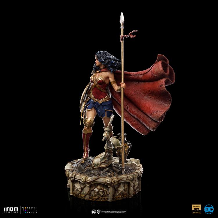DC Comics Wonder Woman Unleashed 1/10 Deluxe Art Scale Limited Edition Statue Gallery Image 5
