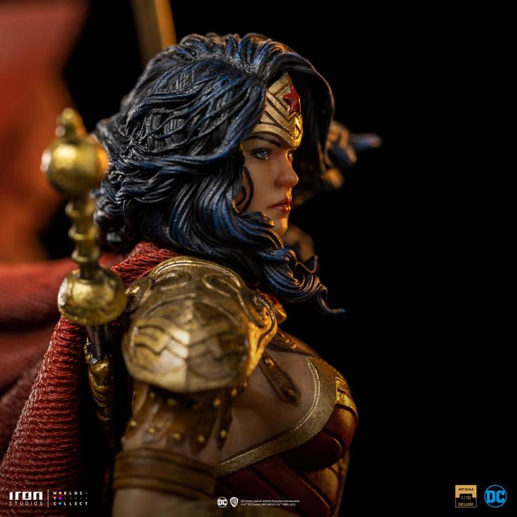 DC Comics Wonder Woman Unleashed 1/10 Deluxe Art Scale Limited Edition Statue Gallery Image 15