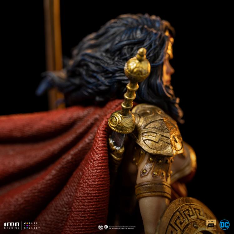 DC Comics Wonder Woman Unleashed 1/10 Deluxe Art Scale Limited Edition Statue Gallery Image 16