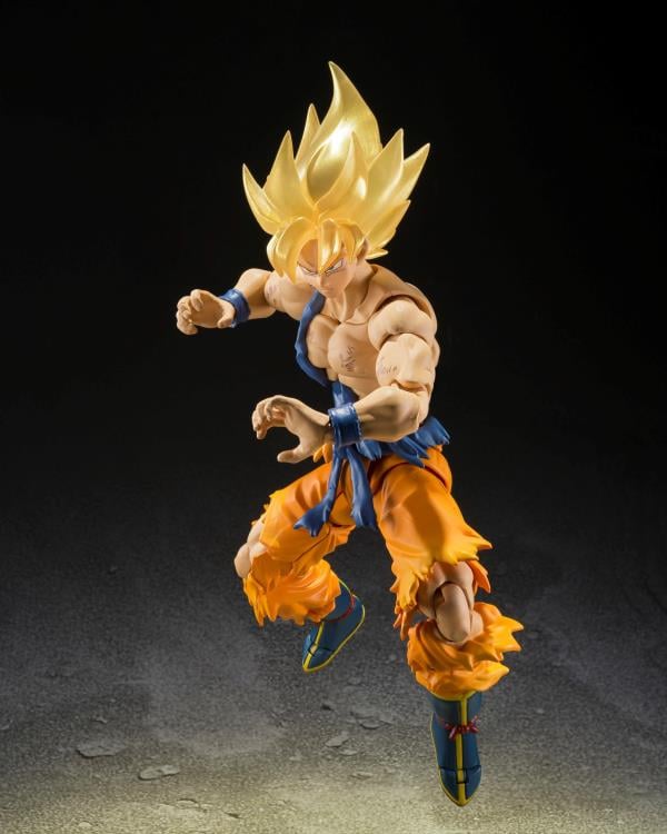 Dragon Ball Z S.H.Figuarts Super Saiyan Goku Event Exclusive Action Figure Gallery Image 8