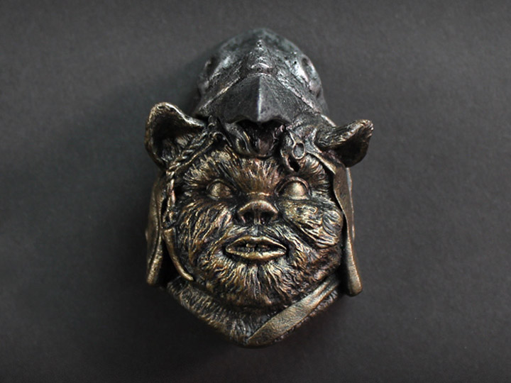 Star Wars Logray Magnet Gallery Image 1