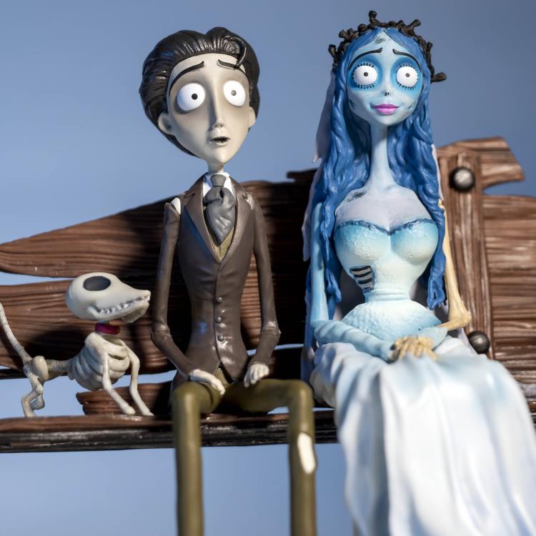 Corpse Bride Victor and Emily 1/10 Scale Figure Set Gallery Image 6