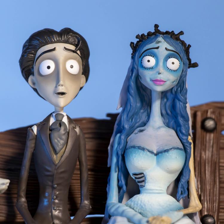 Corpse Bride Victor and Emily 1/10 Scale Figure Set Gallery Image 5