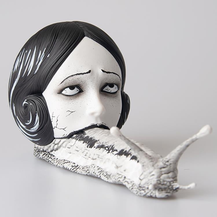 Junji Ito Slug Girl 1/4 Scale Figure Gallery Image 4