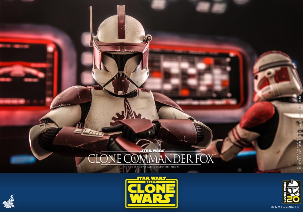 Star Wars: The Clone Wars TMS103 Clone Commander Fox 1/6th Scale Collectible Figure Gallery Image 16