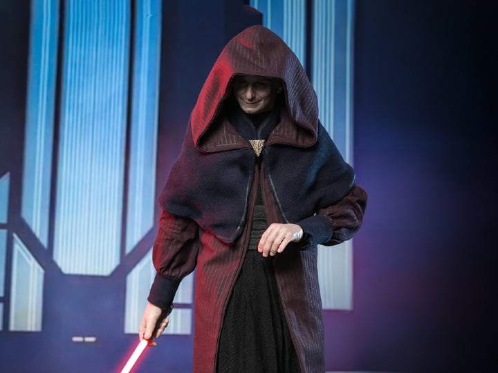 Star Wars: The Clone Wars TMS102 Darth Sidious 1/6th Scale Collectible Figure Gallery Image 1