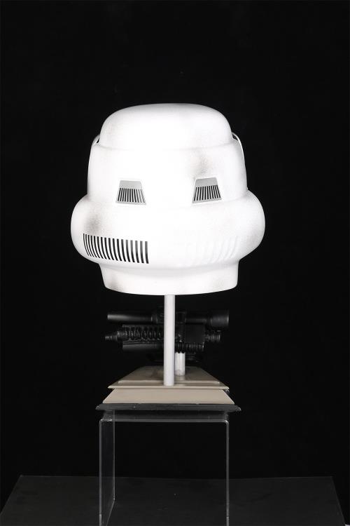 Star Wars: Return of the Jedi Scout Trooper 1:1 Scale Limited Edition Replica Helmet Gallery Image 7