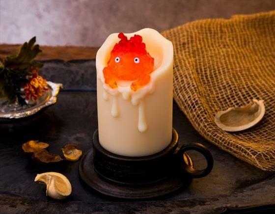 Howl's Moving Castle Swinging Calcifer LED Candle Gallery Image 7