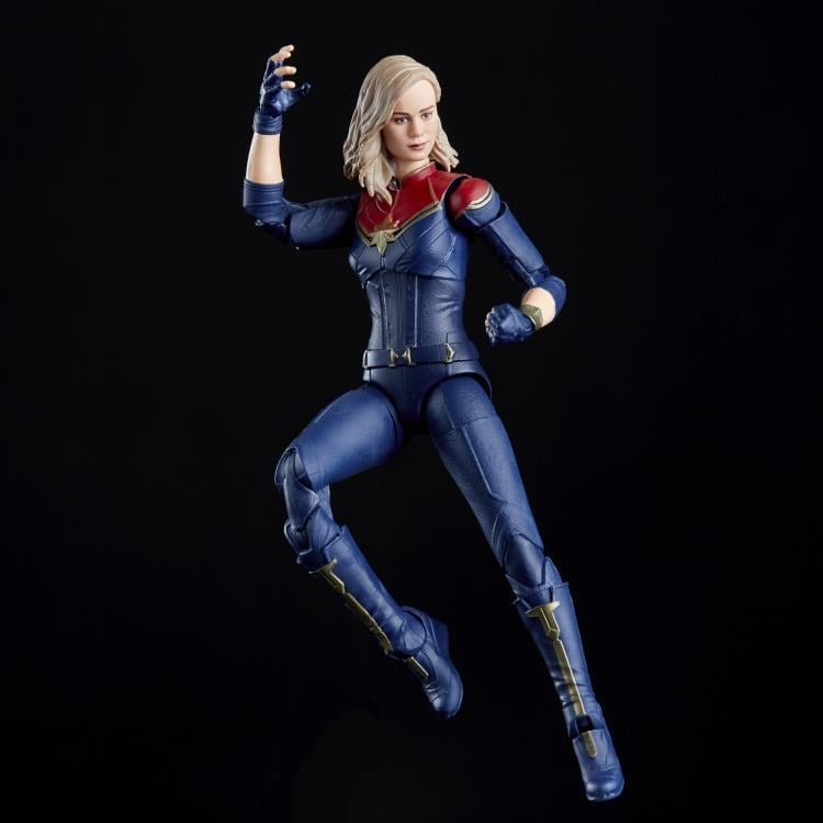 The Marvels Marvel Legends Captain Marvel Action Figure (Totally Awesome Hulk BAF) Gallery Image 4
