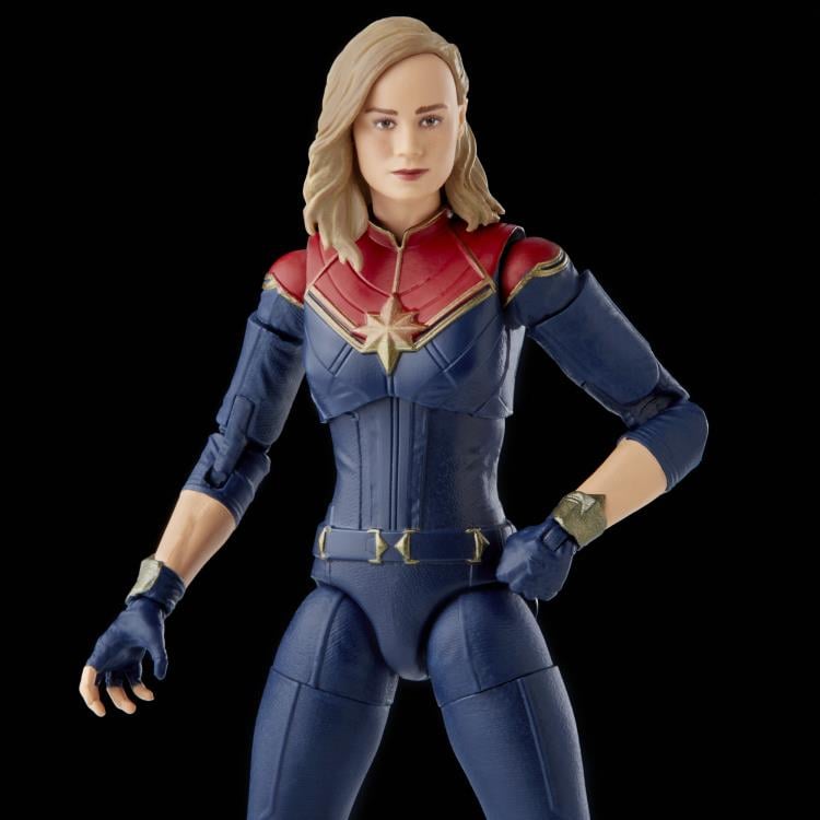 The Marvels Marvel Legends Captain Marvel Action Figure (Totally Awesome Hulk BAF) Gallery Image 6