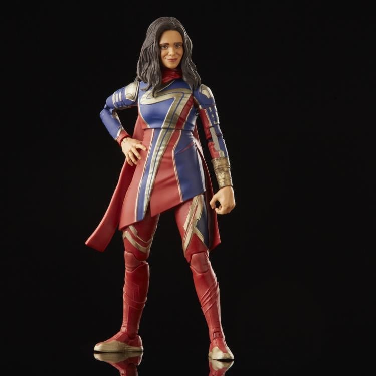 The Marvels Marvel Legends Ms. Marvel Action Figure (Totally Awesome Hulk BAF) Gallery Image 3
