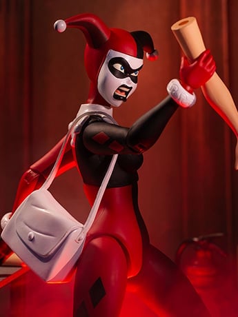 Batman: The Animated Series Harley Quinn 1/6 Scale Figure Gallery Image 2