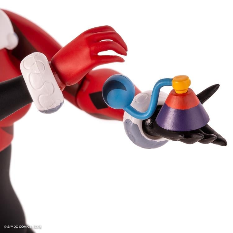 Batman: The Animated Series Harley Quinn 1/6 Scale Figure Gallery Image 9