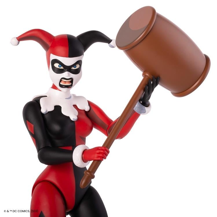 Batman: The Animated Series Harley Quinn 1/6 Scale Figure Gallery Image 8