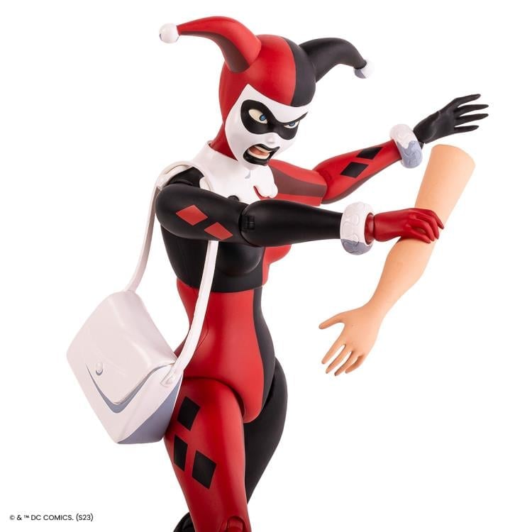 Batman: The Animated Series Harley Quinn 1/6 Scale Figure Gallery Image 13