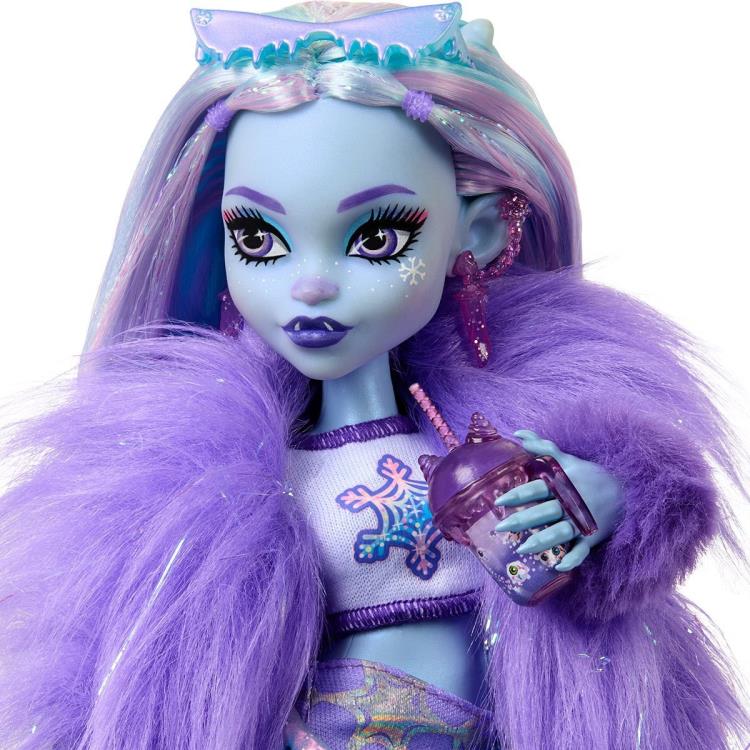 Monster High Core Abbey Bominable Doll Gallery Image 5