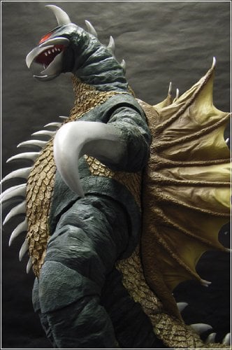 Godzilla Toho 30cm Series Gigan (Godzilla vs. Gigan) PX Previews Exclusive Gallery Image 7