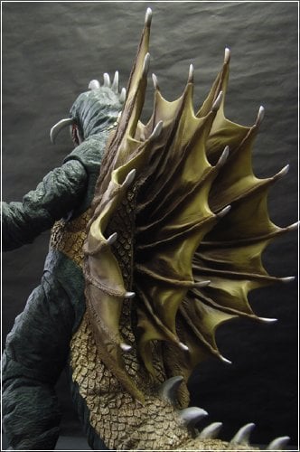 Godzilla Toho 30cm Series Gigan (Godzilla vs. Gigan) PX Previews Exclusive Gallery Image 6