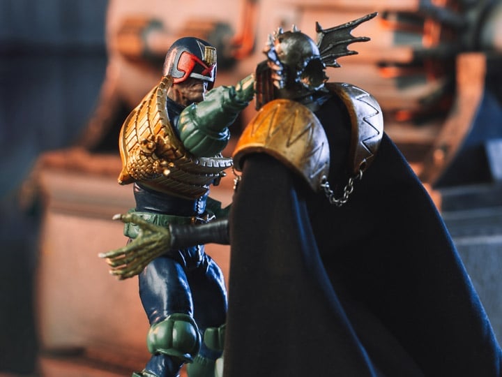 2000 AD Exquisite Mini Series Gaze Into The Fist of Dredd 1:18 Scale PX Previews Exclusive Figure Set Gallery Image 1