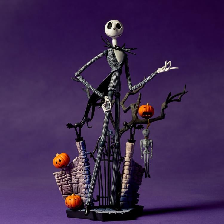 The Nightmare Before Christmas Revoltech NR016 Jack Skellington (Ver. 1.5) Gallery Image 3