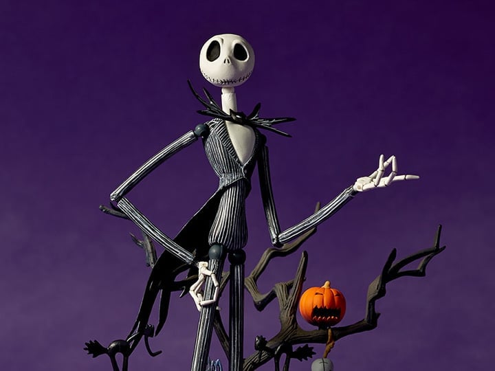 The Nightmare Before Christmas Revoltech NR016 Jack Skellington (Ver. 1.5) Gallery Image 1