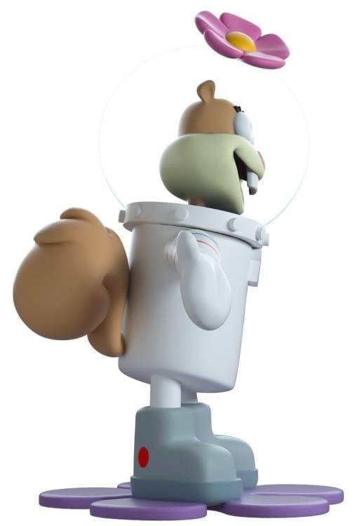 SpongeBob SquarePants Sandy Cheeks Vinyl Figure Gallery Image 3