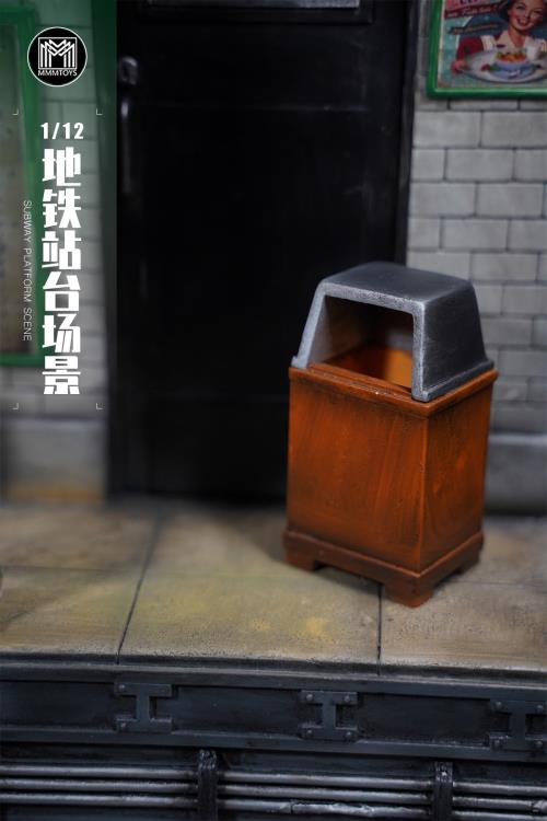 Subway Platform Scene 1/12 Scale Diorama Base Gallery Image 7
