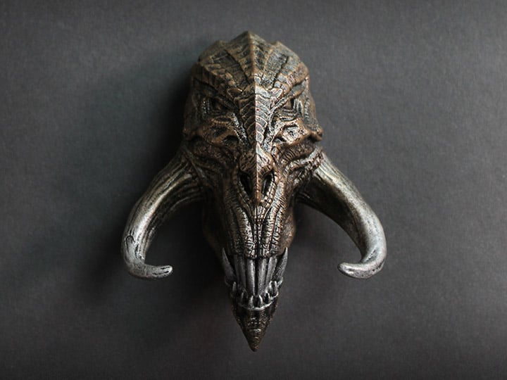 The Mandalorian Beast Collection Mythosaur Magnet Gallery Image 1