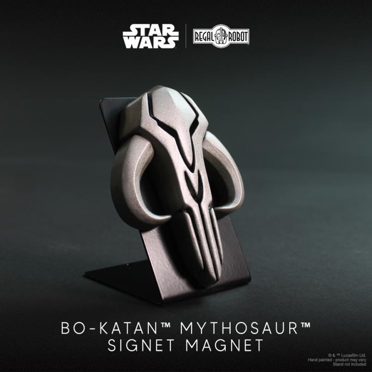 The Mandalorian Bo-Katan Mythosaur Signet Magnet Gallery Image 4