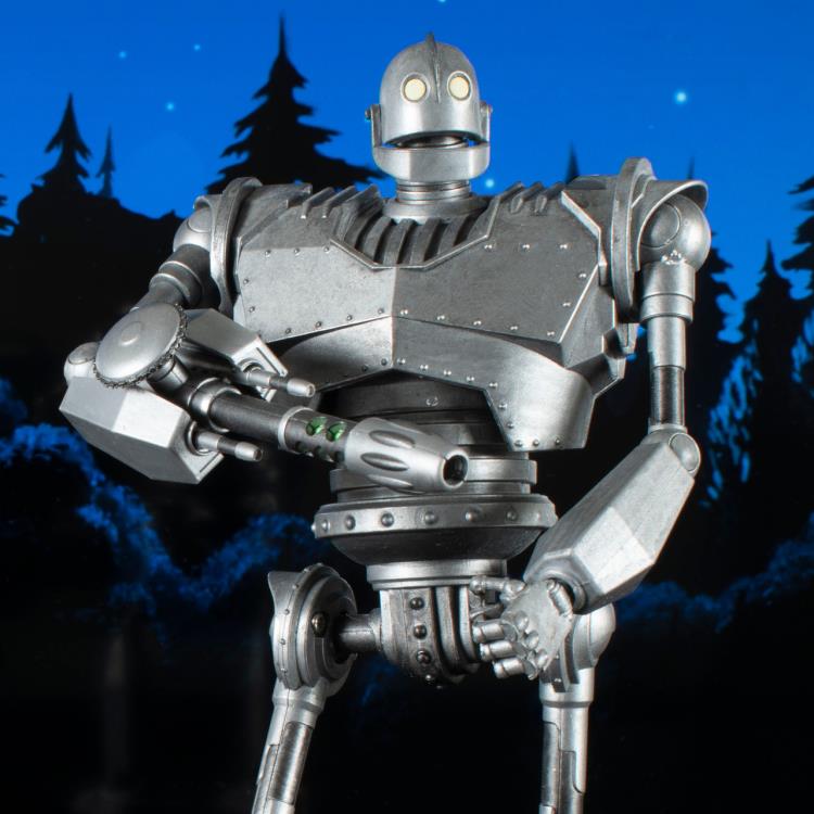 The Iron Giant Select Iron Giant (Metallic) Gallery Image 4
