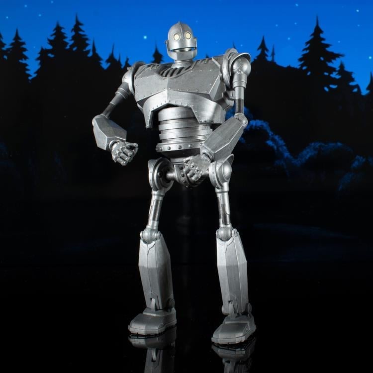 The Iron Giant Select Iron Giant (Metallic) Gallery Image 3