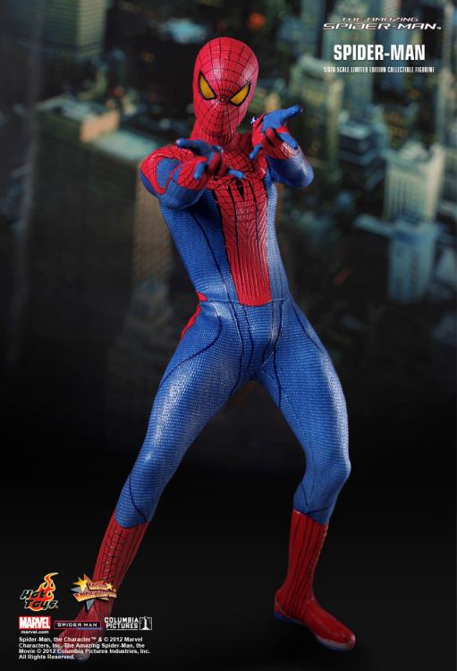 The Amazing Spider-Man MMS179 Spider-Man 1/6th Scale Collectible Figure Gallery Image 4