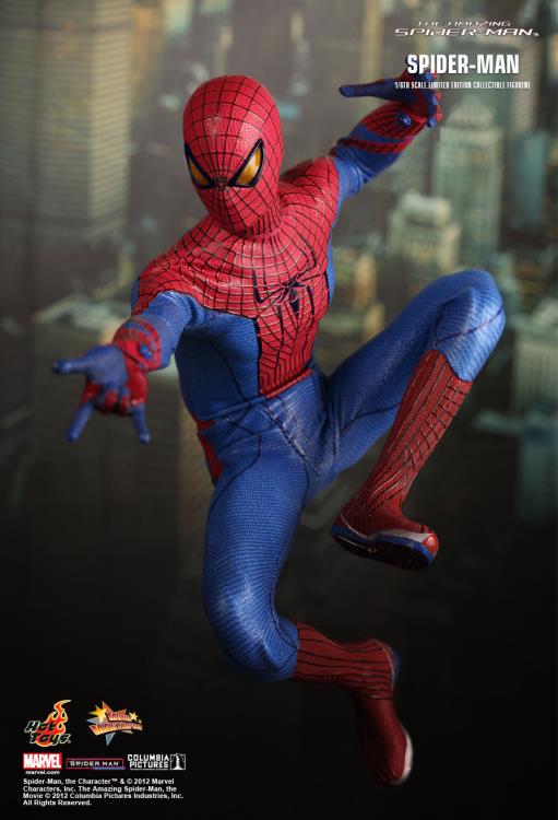 The Amazing Spider-Man MMS179 Spider-Man 1/6th Scale Collectible Figure Gallery Image 6