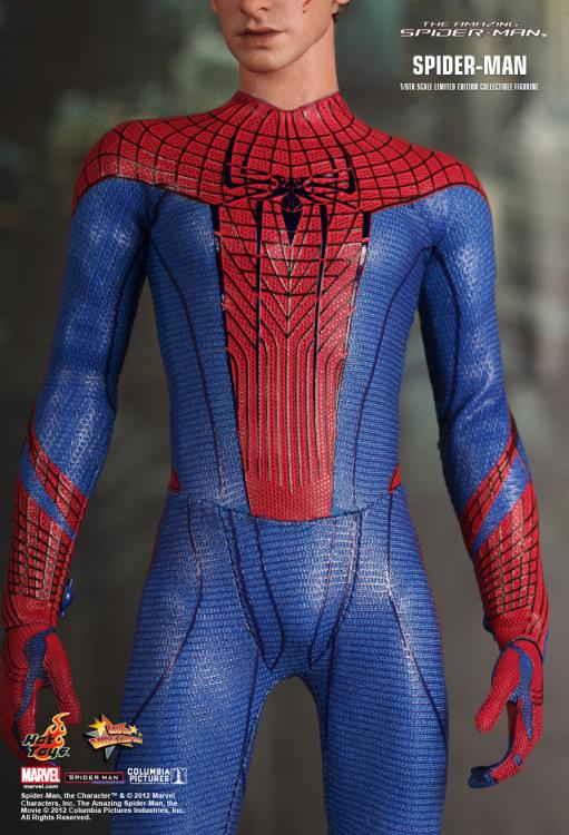 The Amazing Spider-Man MMS179 Spider-Man 1/6th Scale Collectible Figure Gallery Image 8