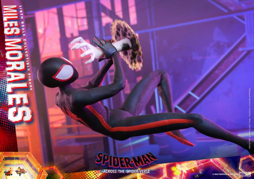 Spider-Man: Across The Spider-Verse: Part One MMS710 Spider-Man (Miles Morales) 1/6th Scale Collectible Figure Gallery Image 14