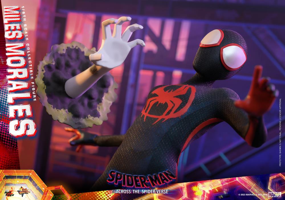 Spider-Man: Across The Spider-Verse: Part One MMS710 Spider-Man (Miles Morales) 1/6th Scale Collectible Figure Gallery Image 15
