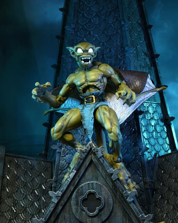 Disney's Gargoyles Ultimate Lexington Action Figure Gallery Image 14