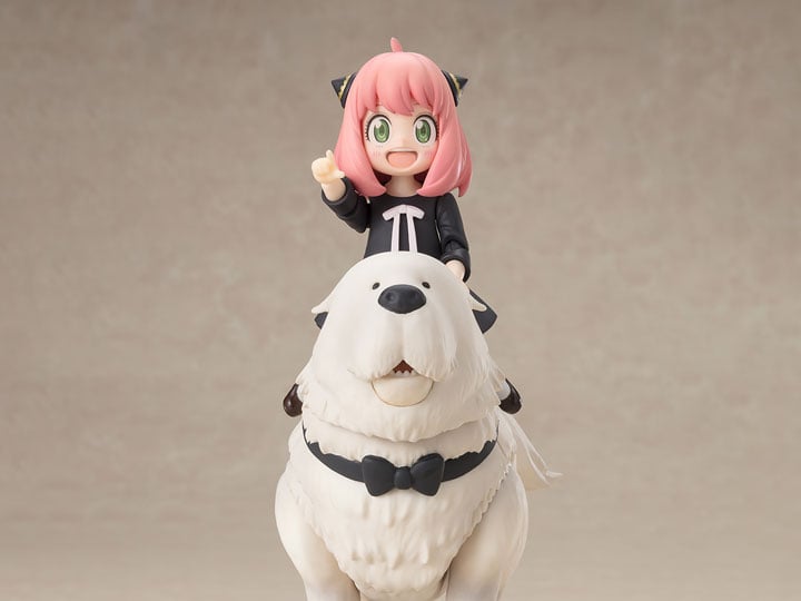 Spy x Family S.H.Figuarts Bond Forger with Anya Forger Action Figure Set Gallery Image 1