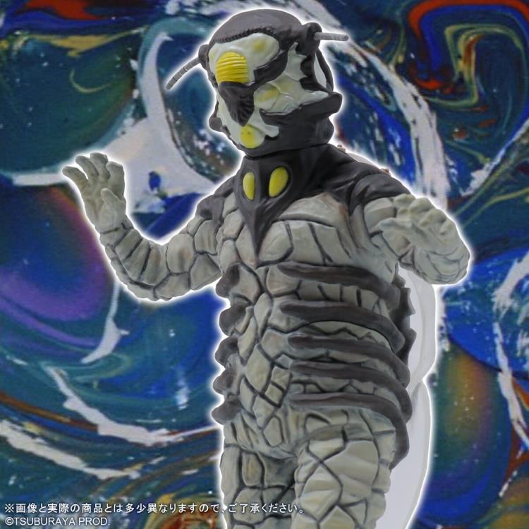 Ultraman Ultra Mega Monster Series 5000 Alien Bell Exclusive Gallery Image 6