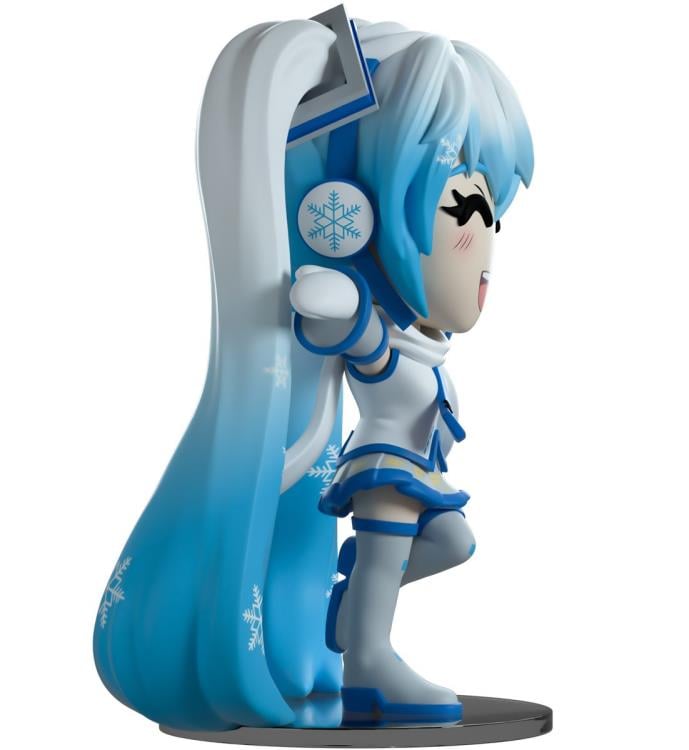 Vocaloid Snow Miku Vinyl Figure Gallery Image 3