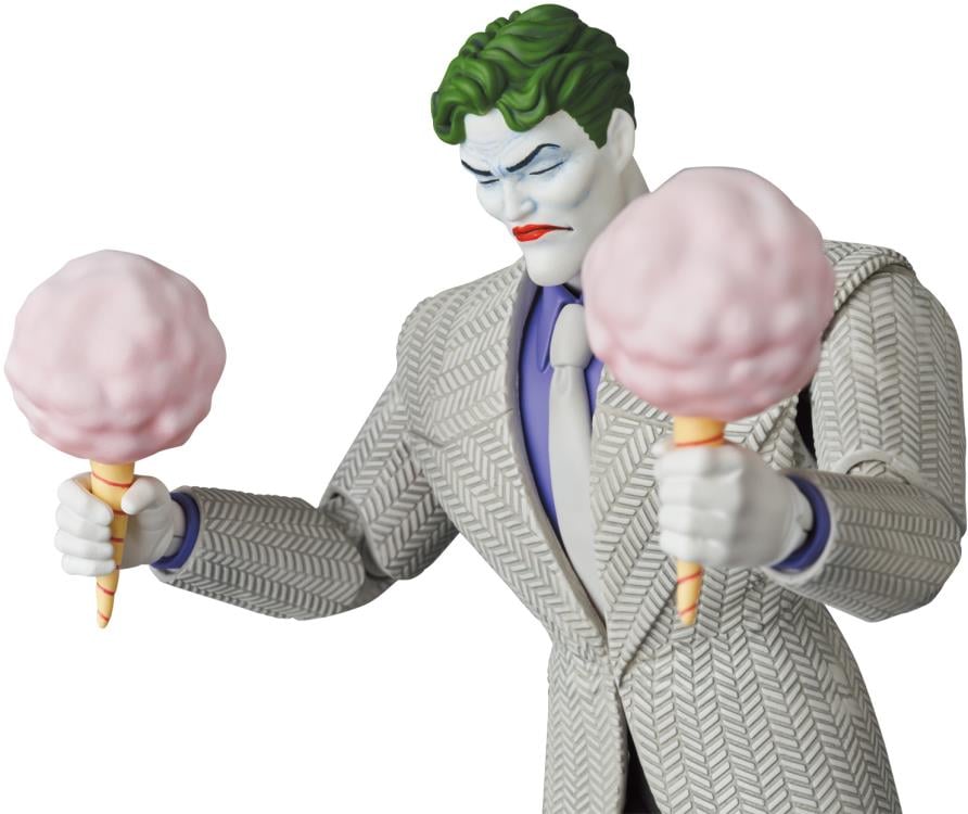 Batman: The Dark Knight Returns MAFEX No.214 The Joker (Variant Suit Ver.) Action Figure Gallery Image 8