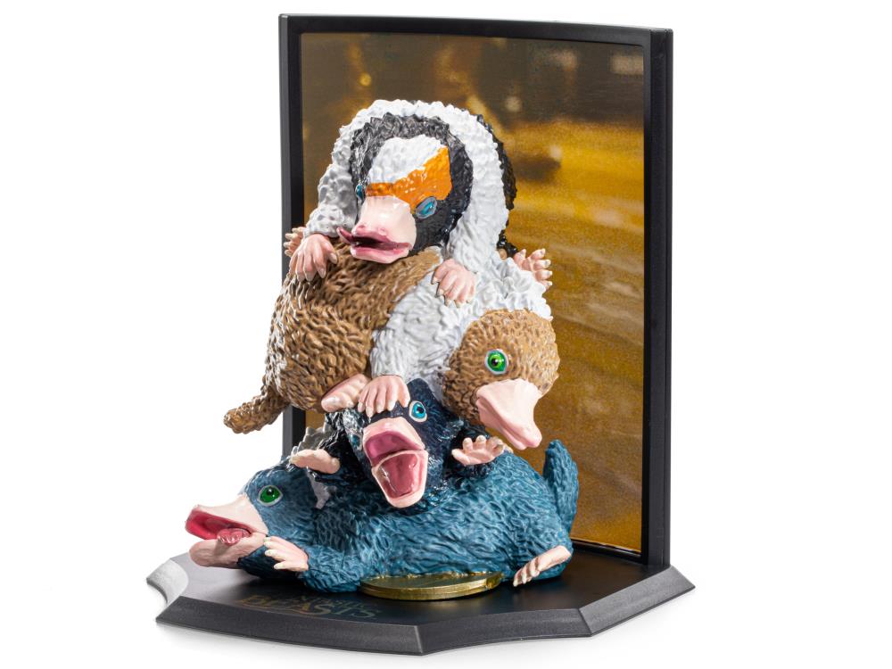 Fantastic Beasts: The Crimes of Grindelwald Toyllectible Treasures Baby Nifflers Statue Gallery Image 4