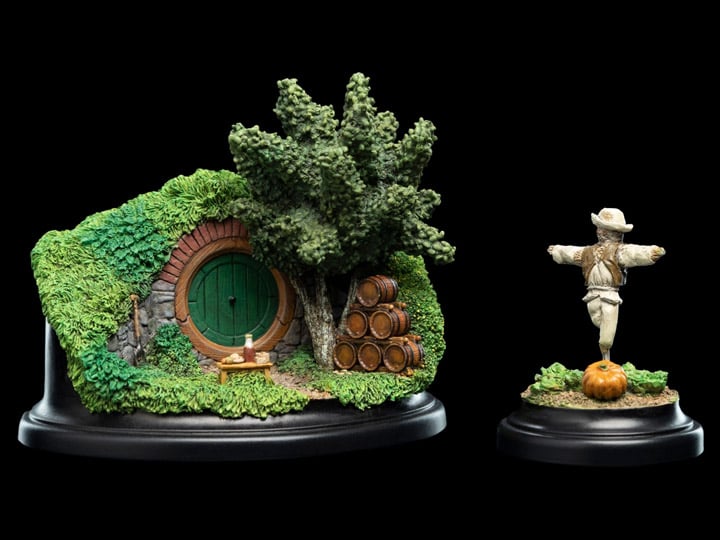 The Hobbit Trilogy 15 Gardens Smial Hobbit Hole Diorama Gallery Image 1