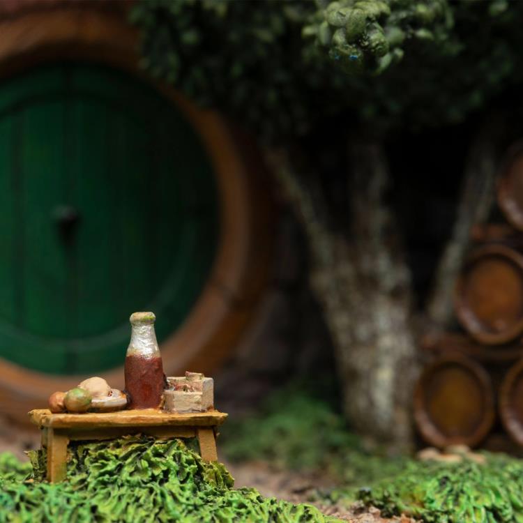 The Hobbit Trilogy 15 Gardens Smial Hobbit Hole Diorama Gallery Image 5